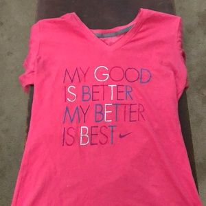 Nike Wemons  DRI-FIT  T-shirt (Good condition)